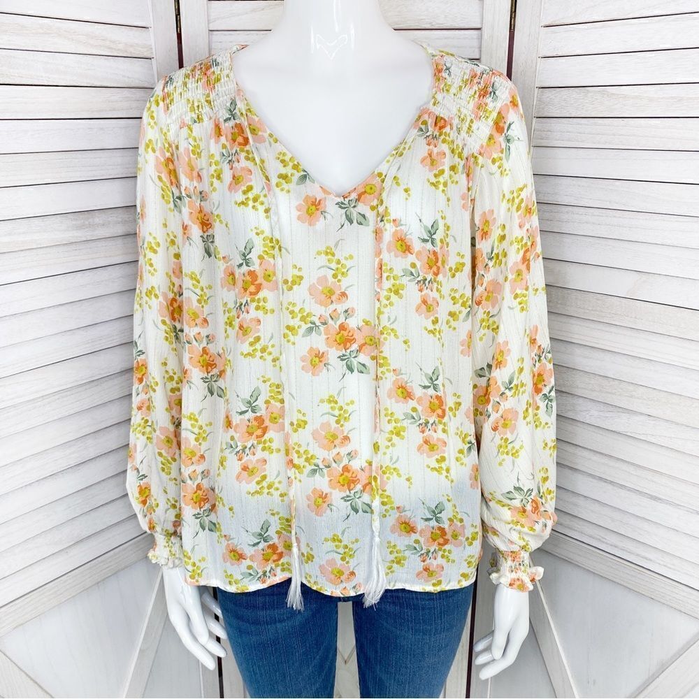 Cupcakes & Cashmere Floral Boho Poet Smocked Peasant Blouse‎ Cream Peach Medium